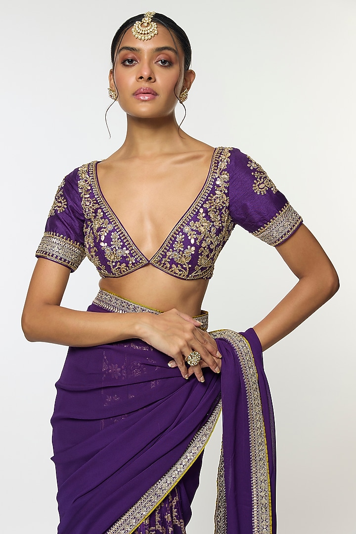 Purple Georgette & Tussar Embroidered Reception Saree Set by GOPI VAID at Pernia's Pop Up Shop
