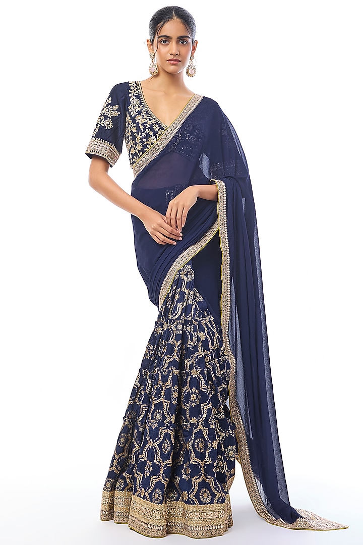 Blue Tussar & Georgette Embroidered Reception Saree Set by GOPI VAID at Pernia's Pop Up Shop
