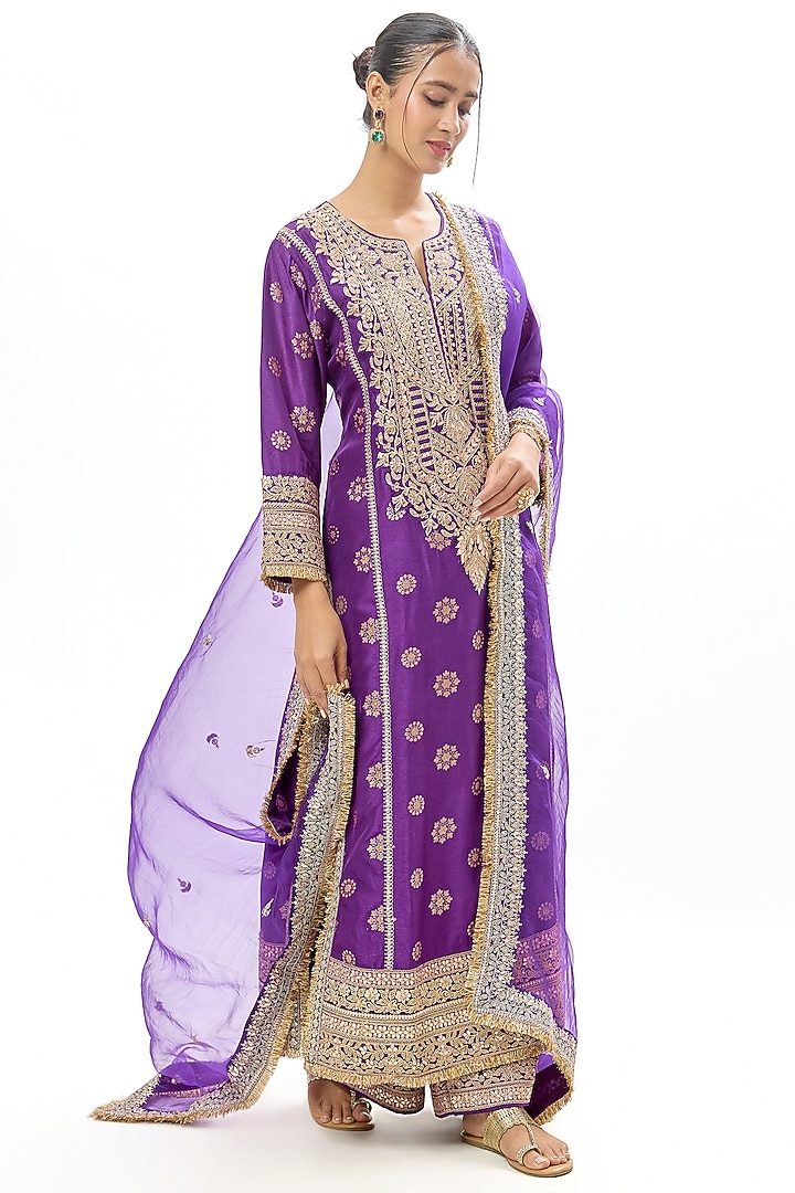 Purple Tussar Motif Embroidered Kurta Set by GOPI VAID at Pernia's Pop Up Shop