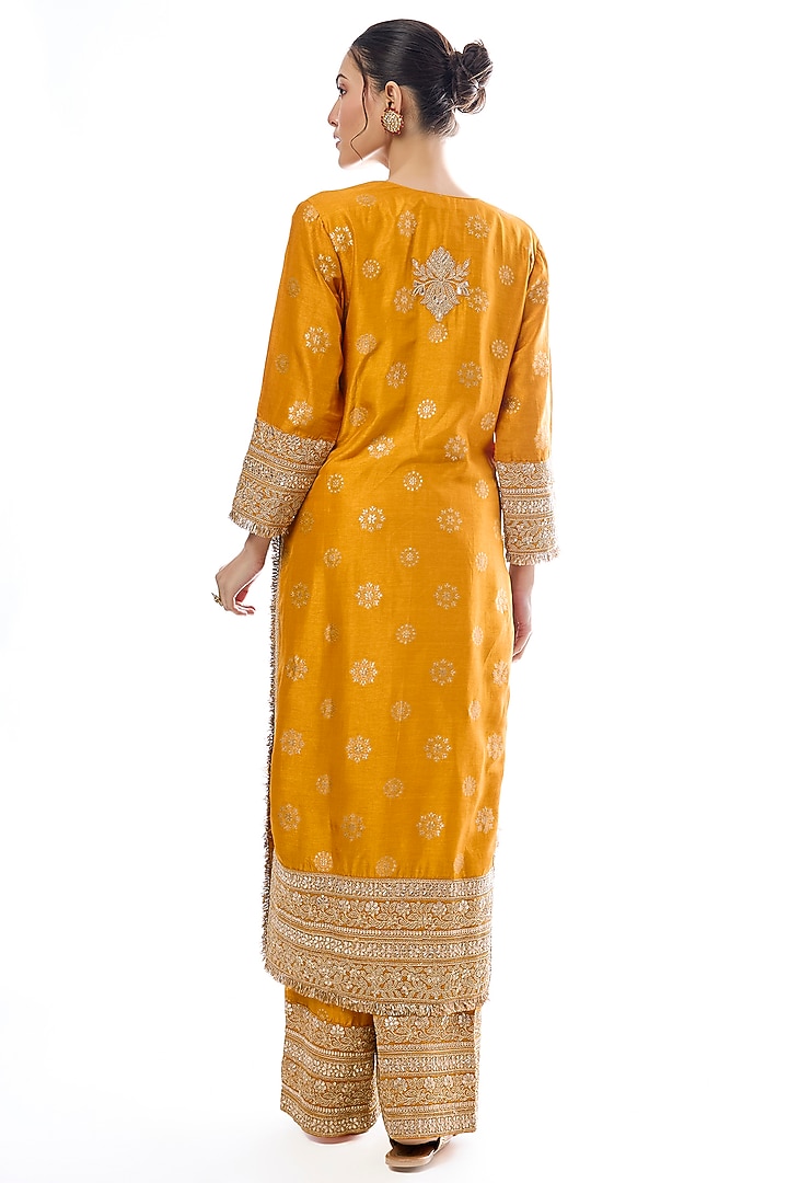 Yellow Tussar Motif Embroidered Kurta Set by GOPI VAID at Pernia's Pop Up Shop