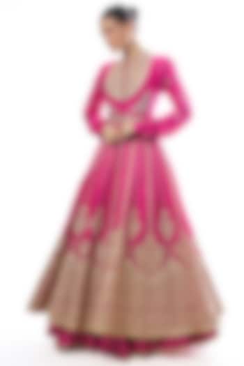 Pink Organza Embroidered Jacket Bridal Lehenga Set by GOPI VAID at Pernia's Pop Up Shop