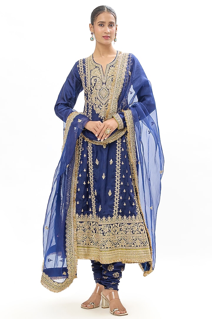 Navy Tussar Motif Embroidered Kurta Set by GOPI VAID at Pernia's Pop Up Shop