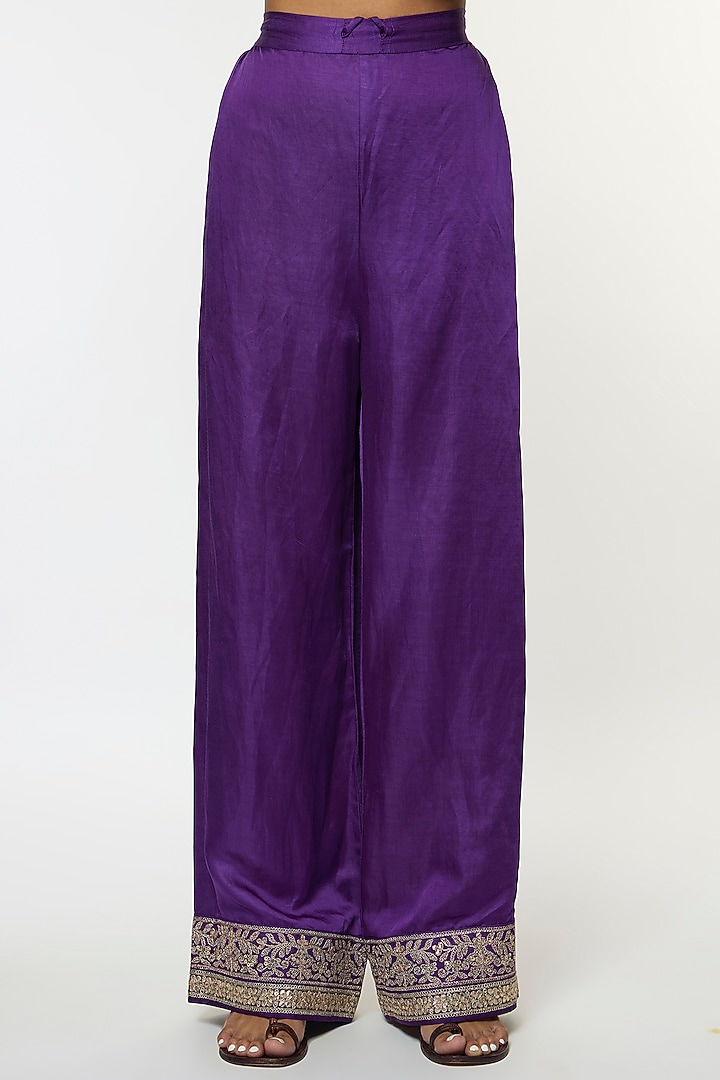Purple Tussar Embellished Straight-Cut Kurta Set by GOPI VAID at Pernia's Pop Up Shop