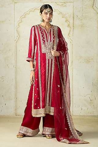 Red Tussar Embroidered Straight Kurta Set by GOPI VAID
