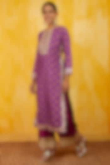 Purple Gota Embellished Kurta Set by GOPI VAID at Pernia's Pop Up Shop