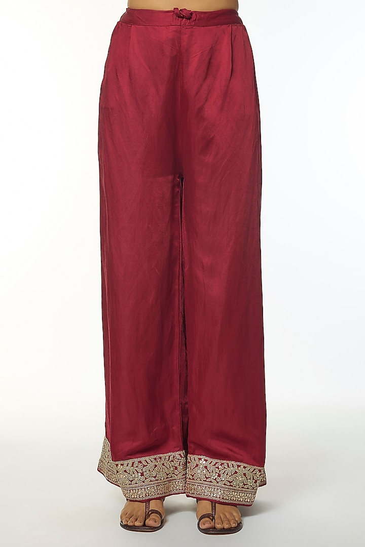 Red Tussar Embroidered Straight-Cut Kurta Set by GOPI VAID at Pernia's Pop Up Shop