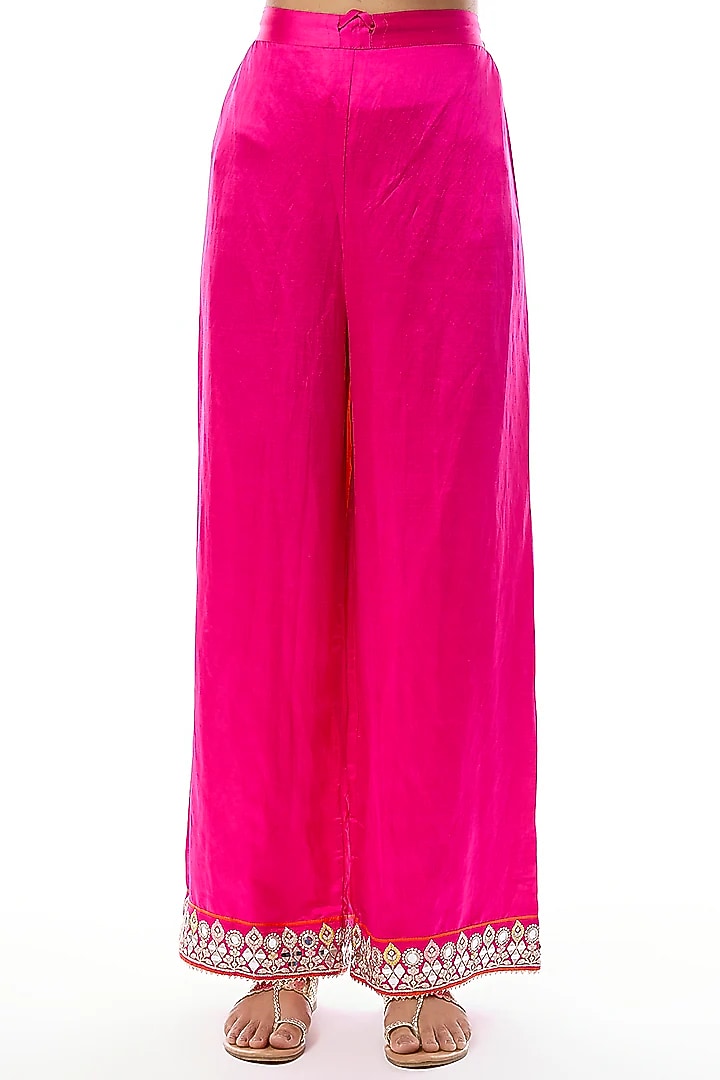 Pink Raw Silk Embroidered Kurta Set by GOPI VAID at Pernia's Pop Up Shop