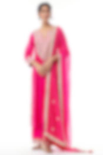 Pink Raw Silk Embroidered Kurta Set by GOPI VAID at Pernia's Pop Up Shop