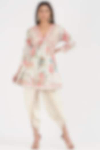 White Cotton Dhoti Set by GOPI VAID at Pernia's Pop Up Shop