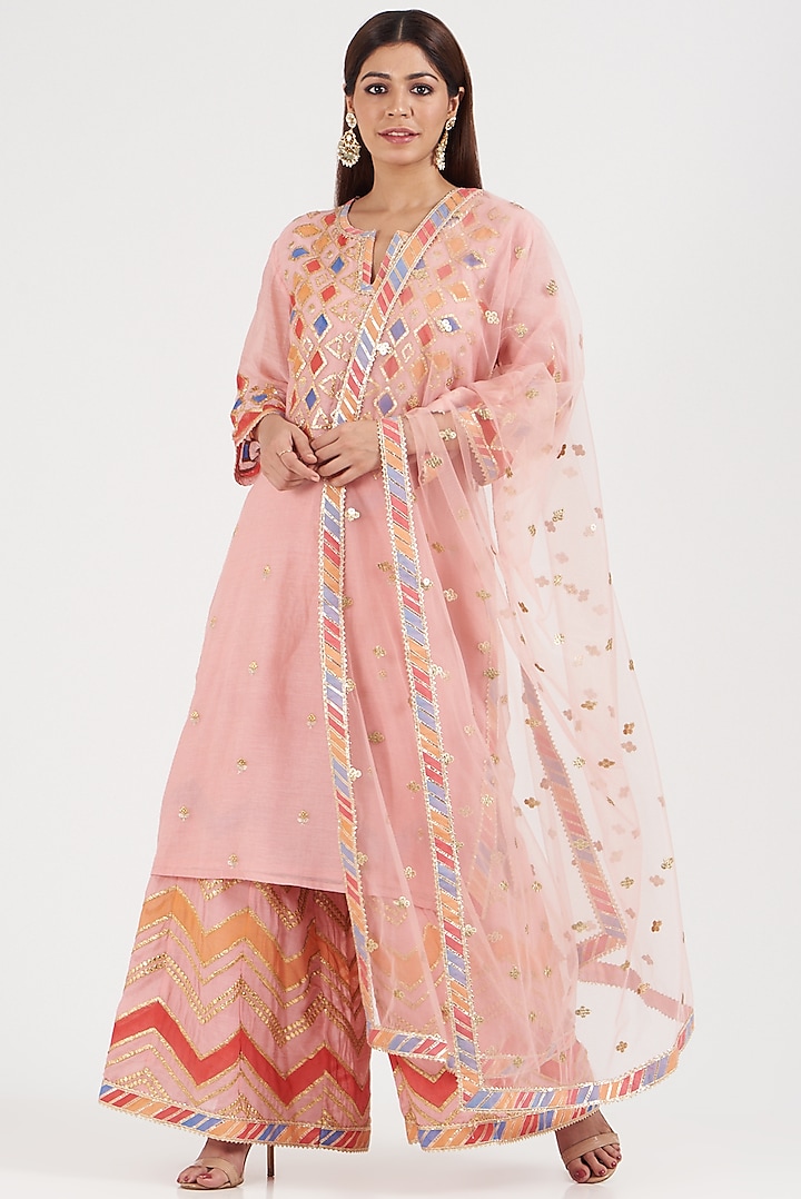 Blush Pink Embroidered Kurta Set by GOPI VAID