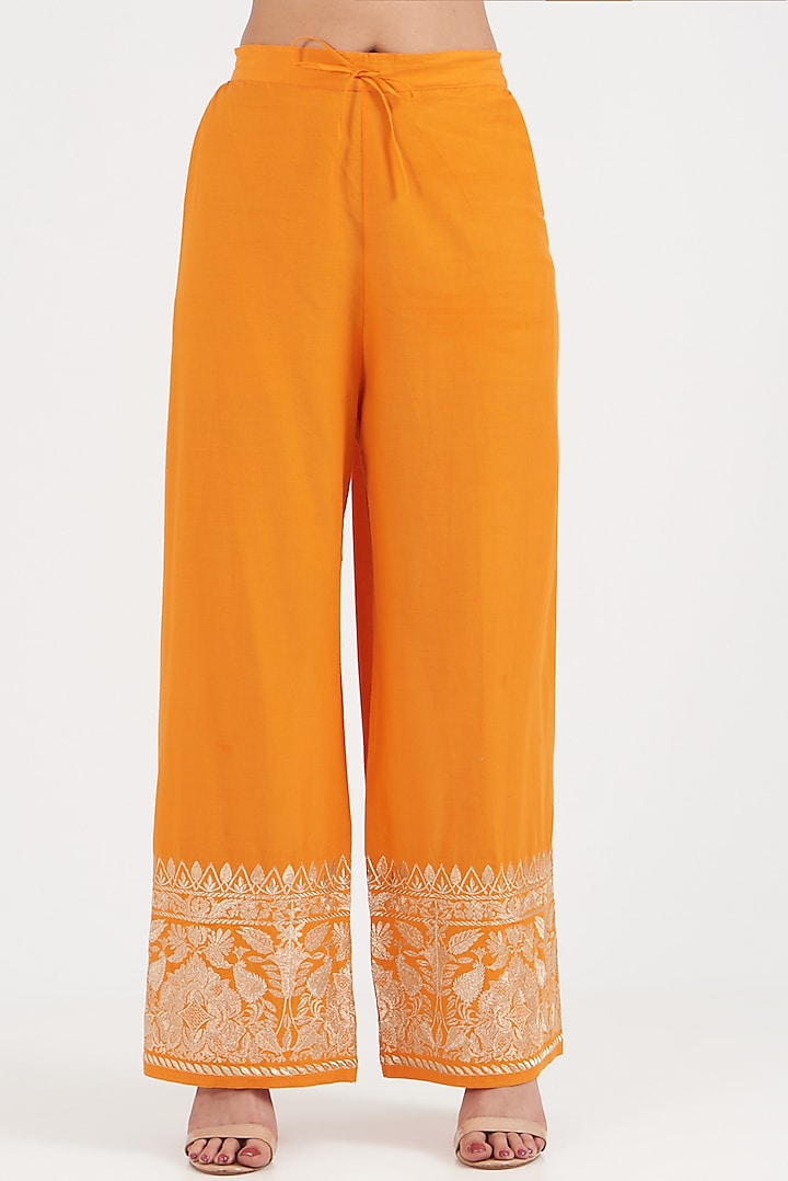 Orange Embroidered Kurta Set by GOPI VAID at Pernia's Pop Up Shop