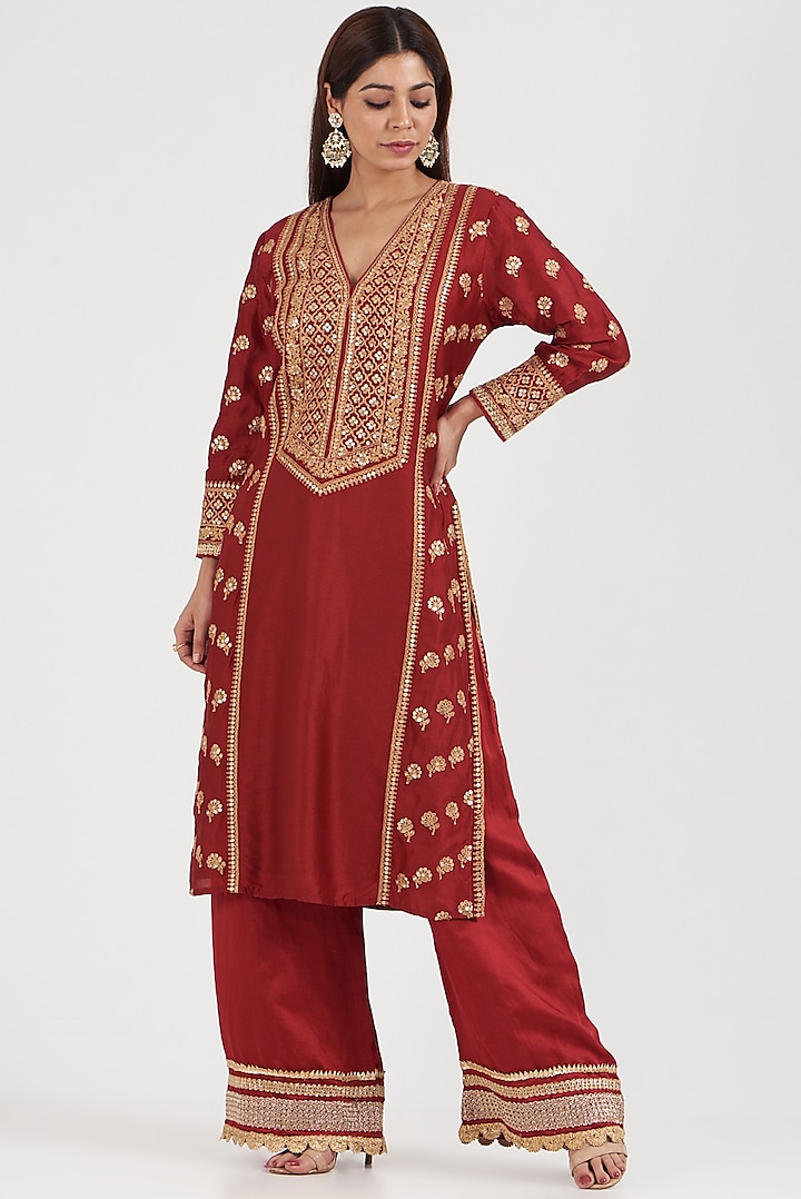 Red Embroidered Kurta Set by GOPI VAID