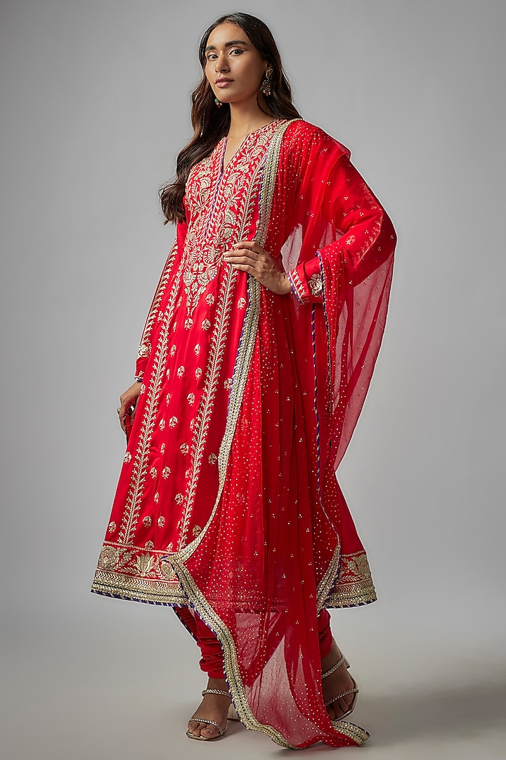 Red Tussar Kalidar Anarkali Set by GOPI VAID at Pernia's Pop Up Shop