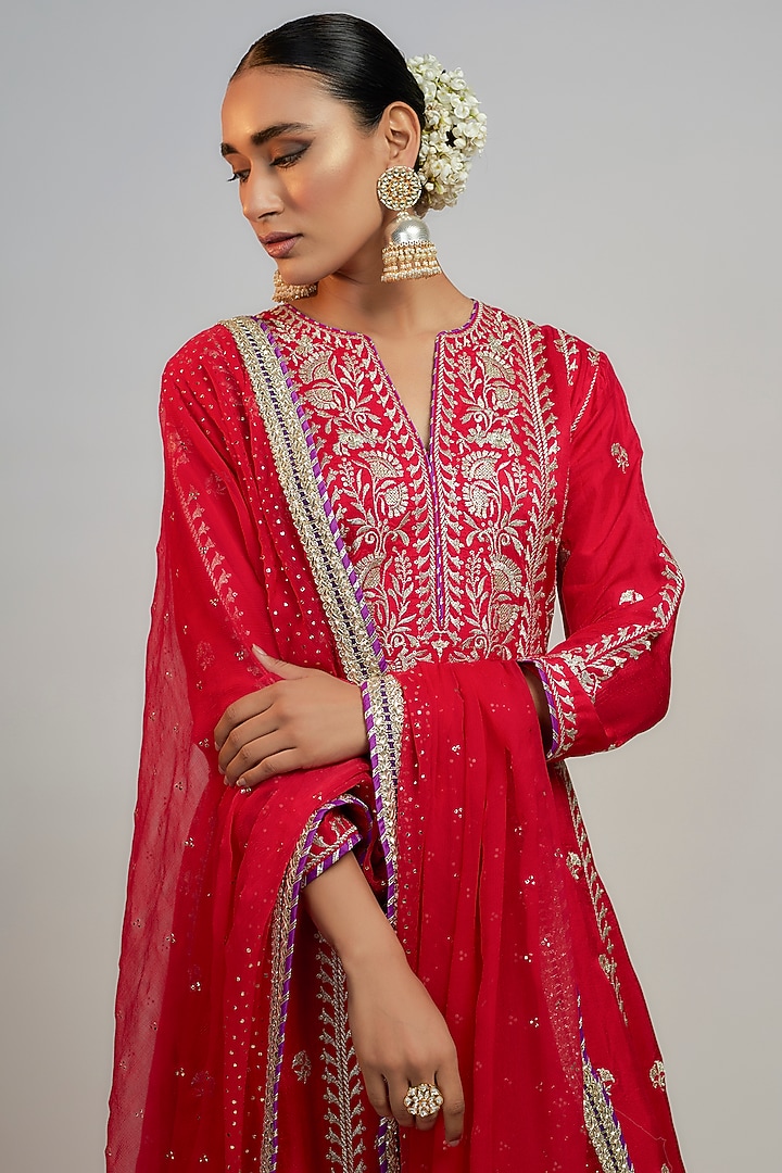 Red Tussar Hand & Machine Embroidered Wedding Anarkali Set by GOPI VAID at Pernia's Pop Up Shop