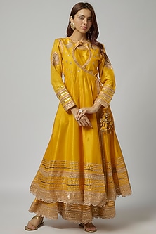 product-color-Yellow