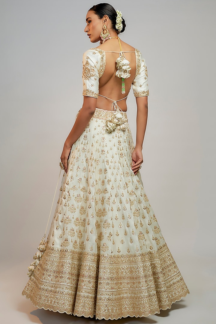White Tussar Zardosi Embellished Bridal Lehenga Set by GOPI VAID at Pernia's Pop Up Shop
