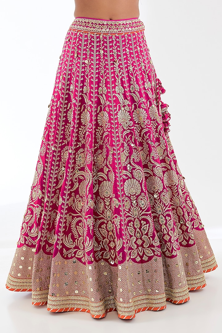 Pink Tussar Threadwork Bridal Lehenga Set by GOPI VAID at Pernia's Pop Up Shop