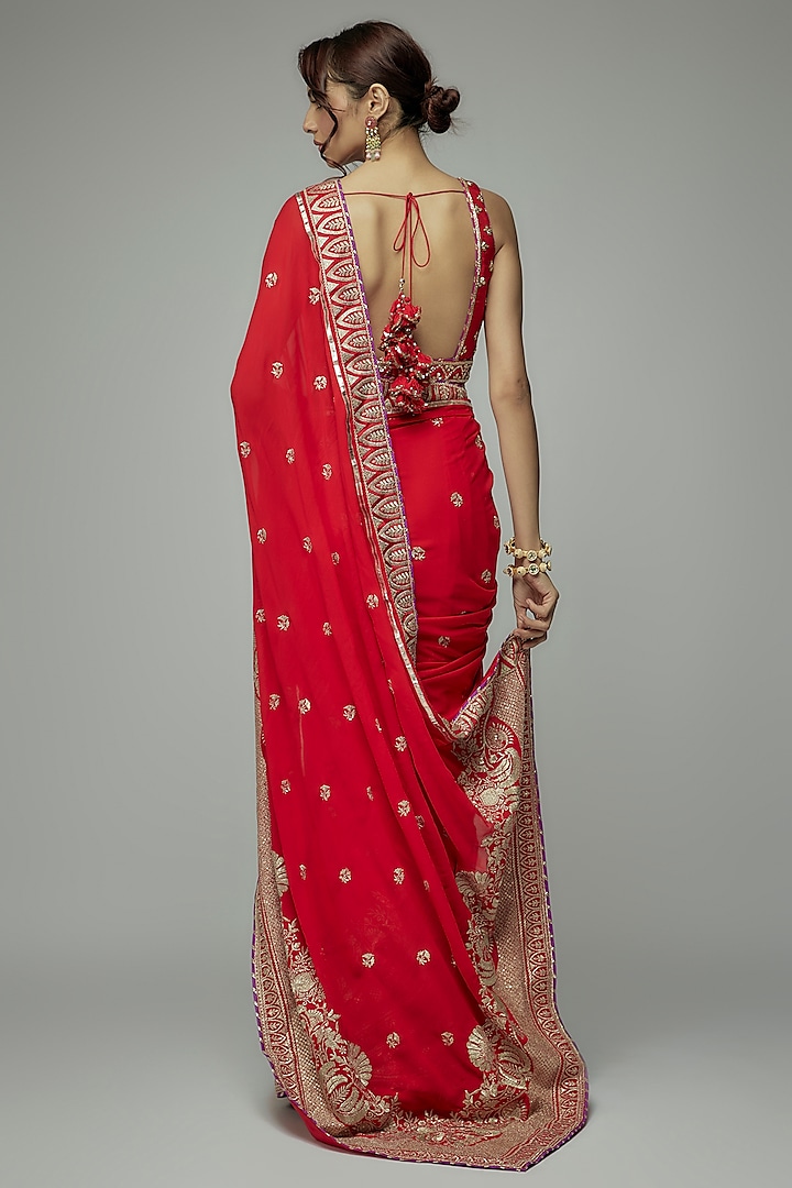 Red Georgette Gold Embroidered Wedding Lehenga Saree Set by GOPI VAID at Pernia's Pop Up Shop