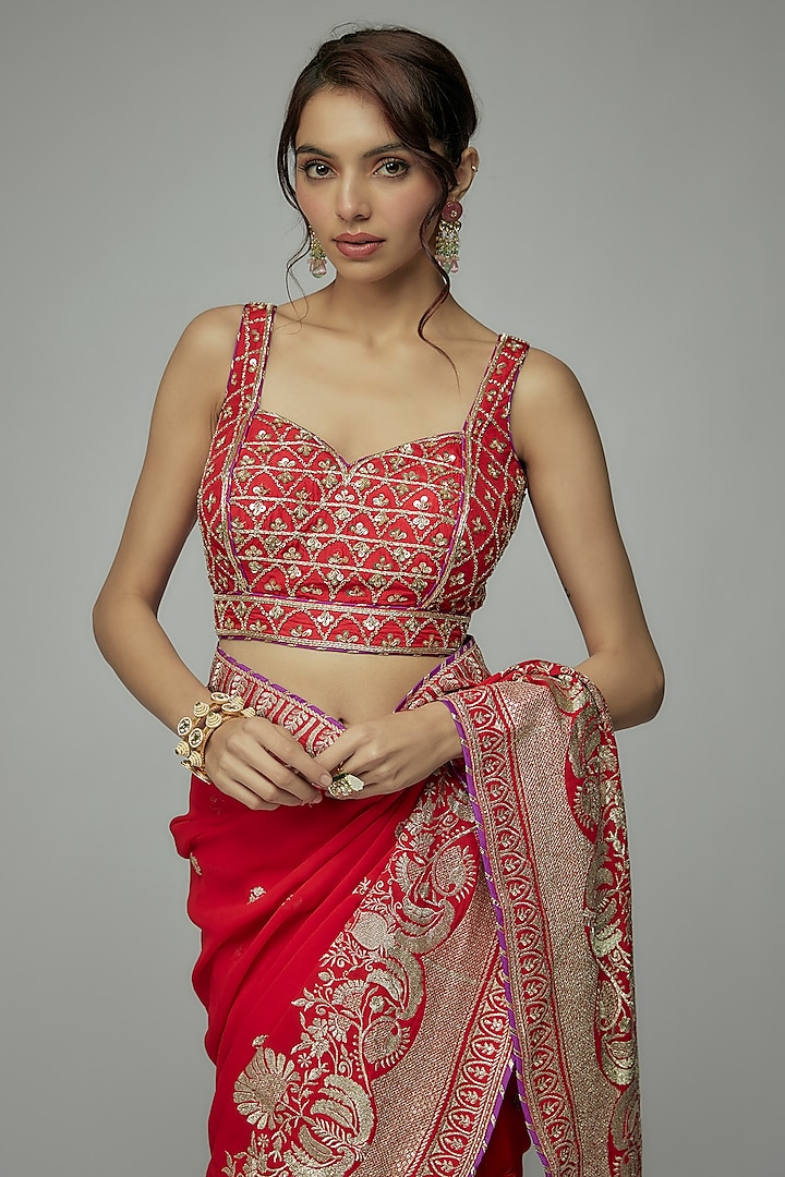 Red Georgette Gold Embroidered Wedding Lehenga Saree Set by GOPI VAID at Pernia's Pop Up Shop