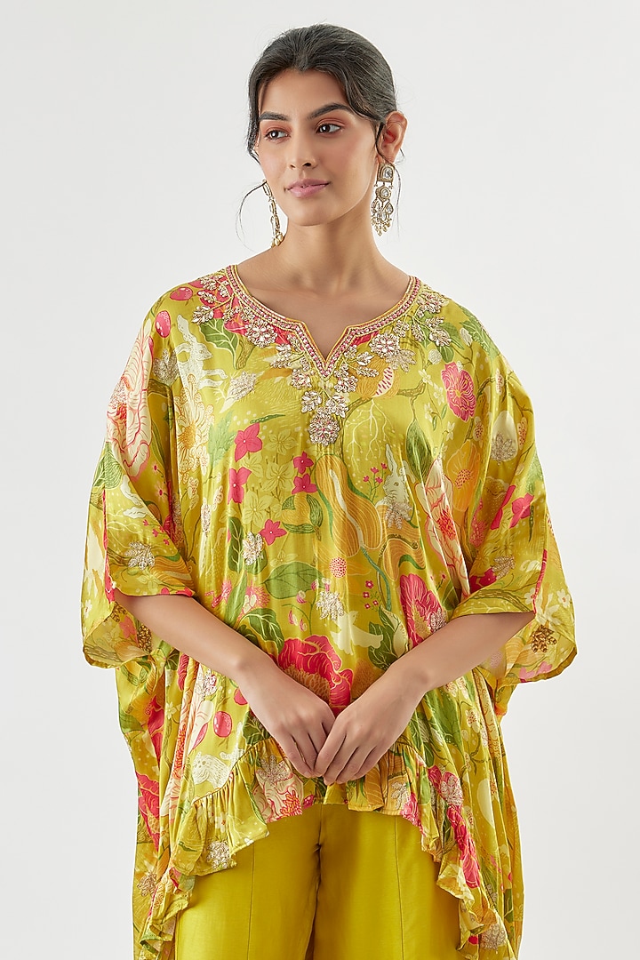 Yellow Tussar Flared Pants Set by GOPI VAID at Pernia's Pop Up Shop