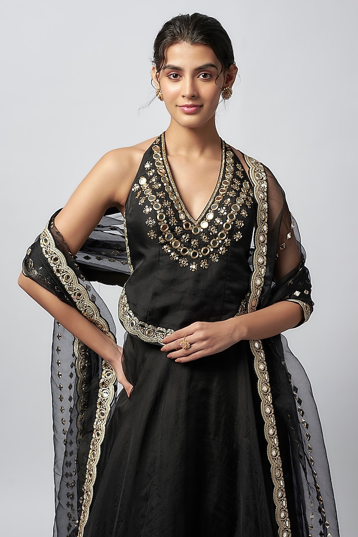 Black Organza Wedding Lehenga Set by GOPI VAID at Pernia's Pop Up Shop