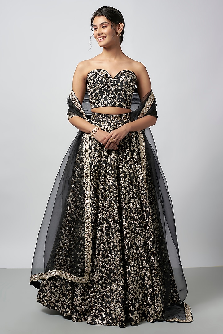 Black Tussar Floral Embroidered Wedding Lehenga Set by GOPI VAID at Pernia's Pop Up Shop