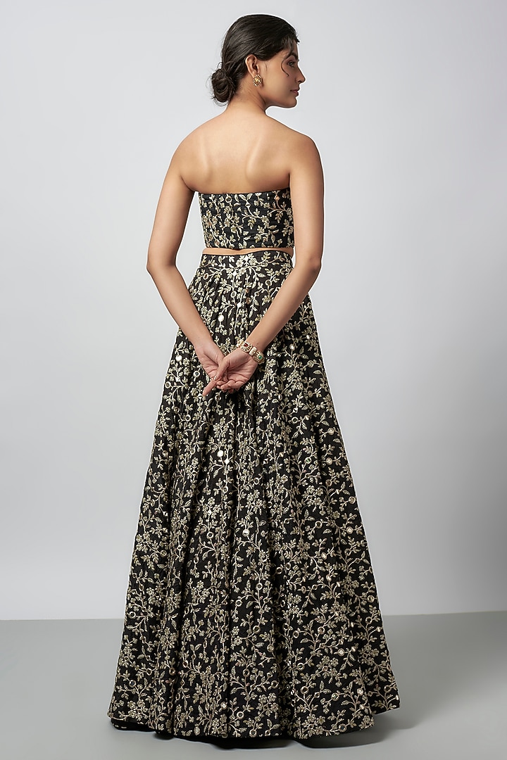Black Tussar Floral Embroidered Wedding Lehenga Set by GOPI VAID at Pernia's Pop Up Shop