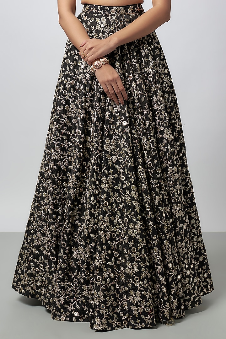 Black Tussar Floral Embroidered Wedding Lehenga Set by GOPI VAID at Pernia's Pop Up Shop