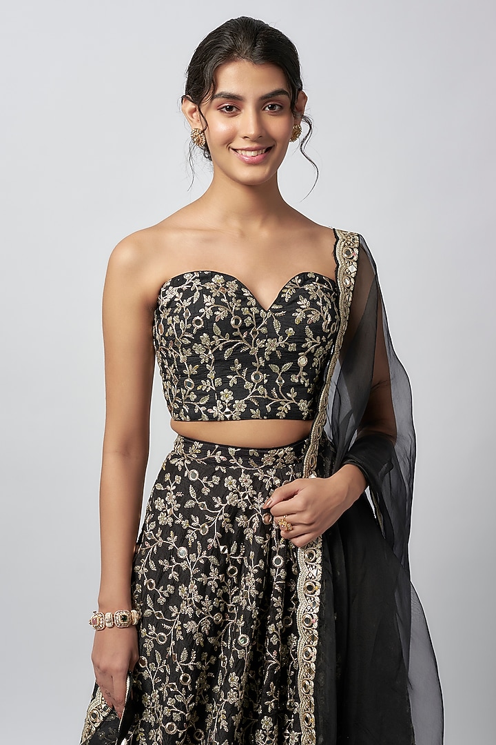 Black Tussar Floral Embroidered Wedding Lehenga Set by GOPI VAID at Pernia's Pop Up Shop