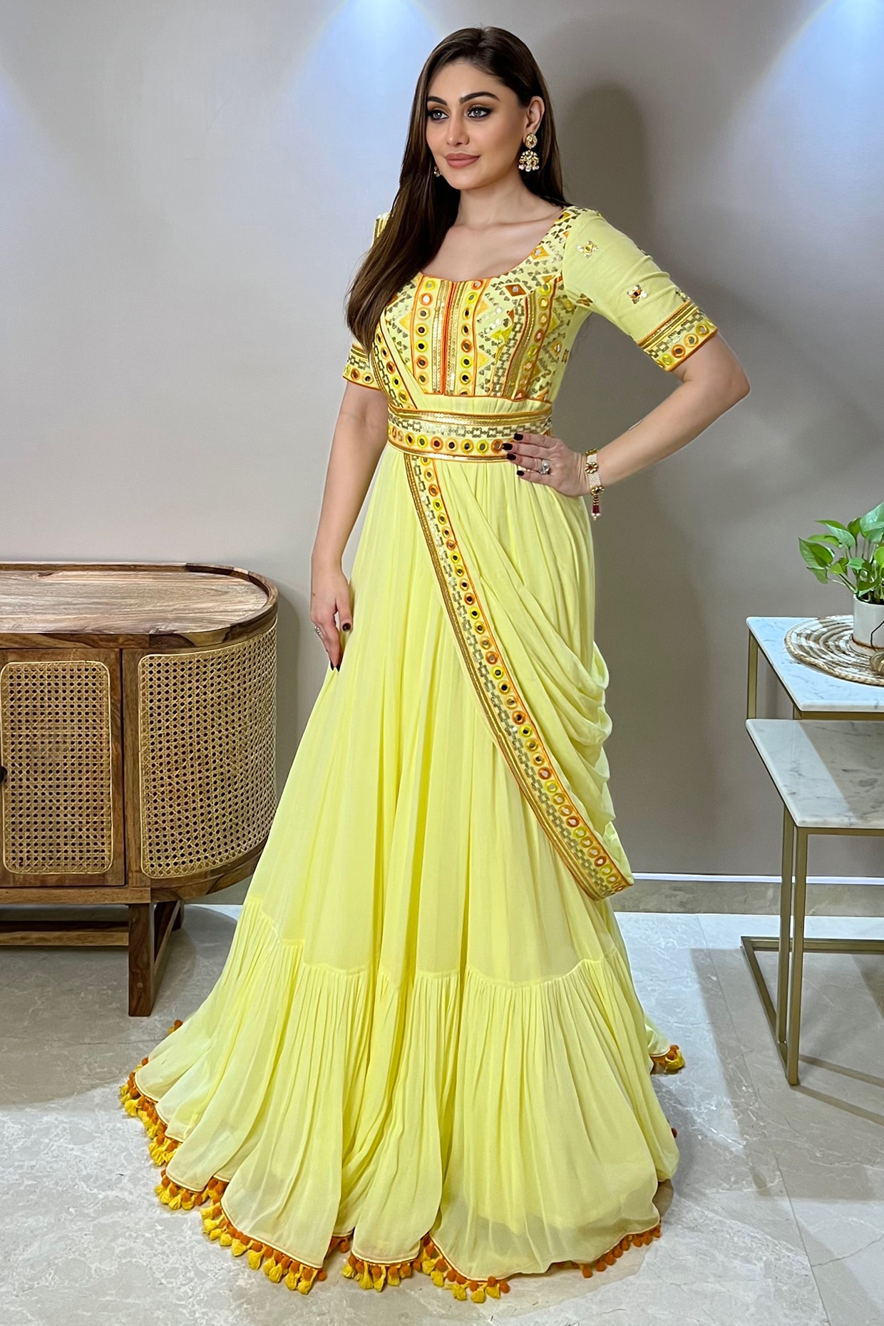 saree gown with belt