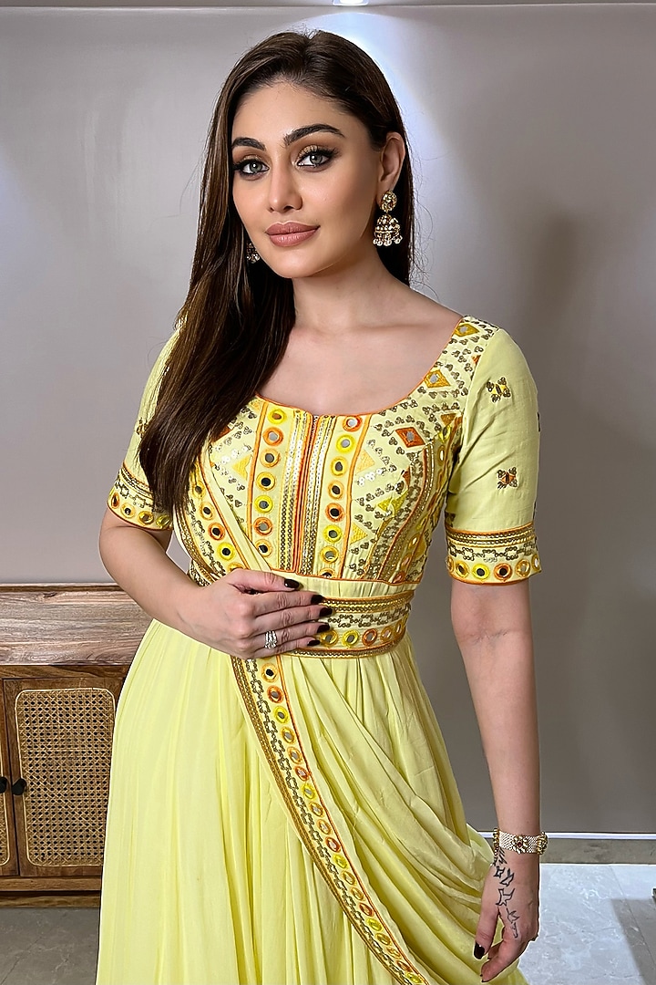 Yellow Georgette Embroidered Draped Wedding Gown Saree With Belt by GOPI VAID at Pernia's Pop Up Shop