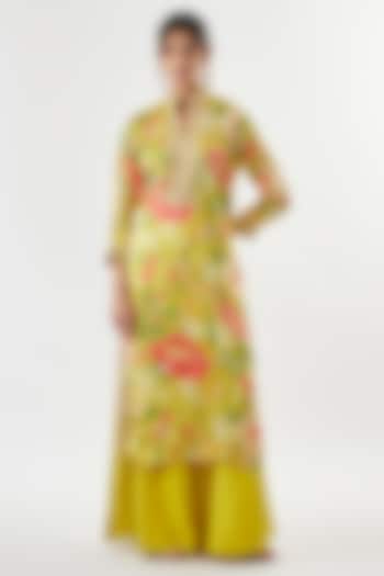 Yellow Satin Floral Printed Tunic Set by Gopi Vaid at Pernia's Pop Up Shop