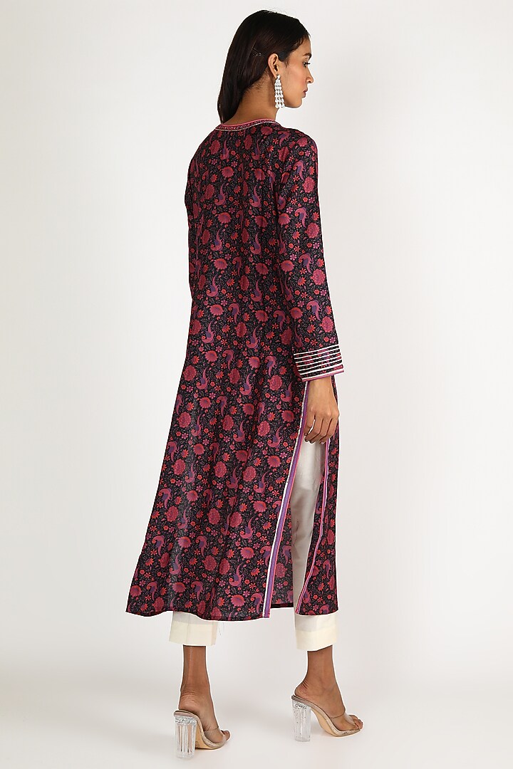 Black & Red Embroidered Tunic by GOPI VAID at Pernia's Pop Up Shop