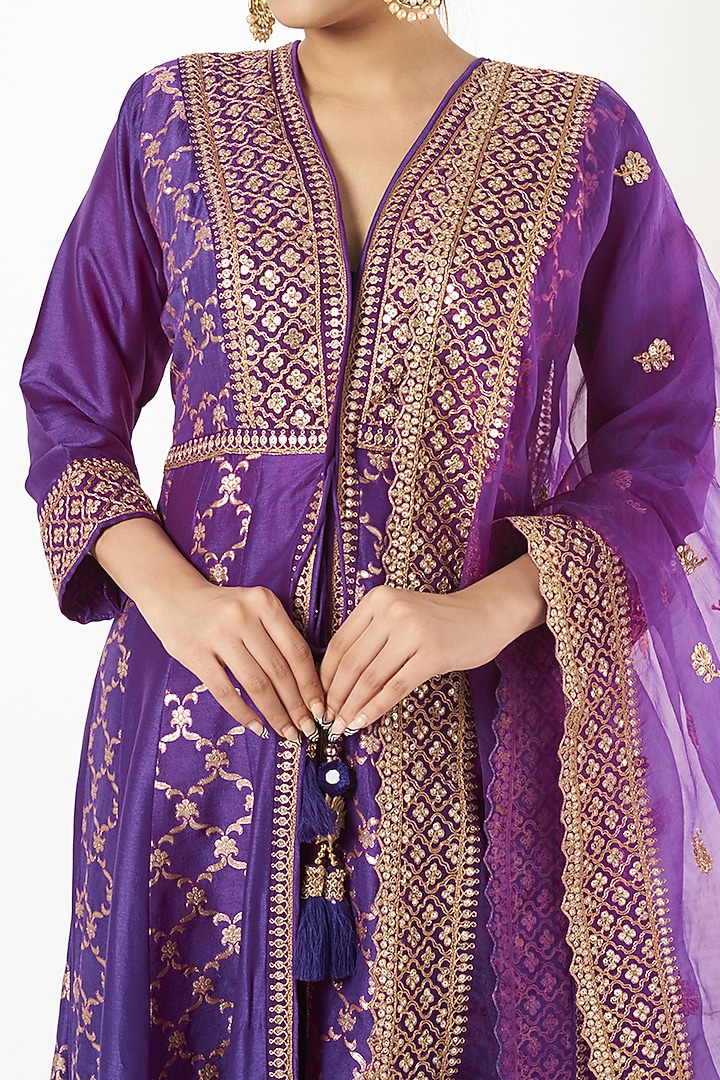 Purple Embroidered Wedding Anarkali Set by GOPI VAID at Pernia's Pop Up Shop