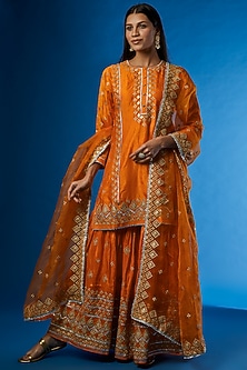 product-color-Orange