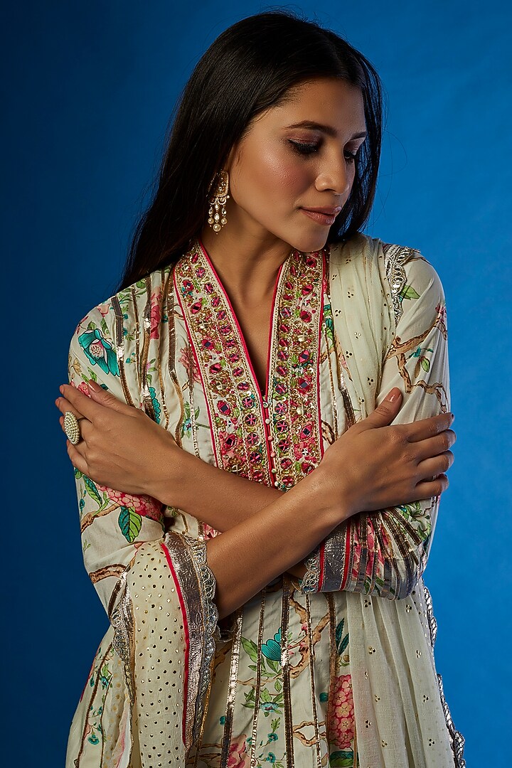White Cotton Dhoti Set by GOPI VAID at Pernia's Pop Up Shop