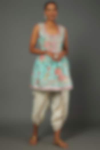 White Cotton Dhoti Set by GOPI VAID at Pernia's Pop Up Shop