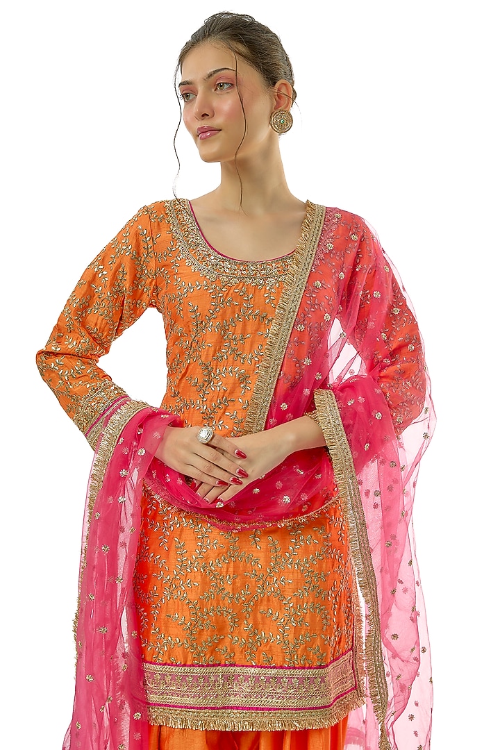 Orange Tussar Embroidered Kurta Set by GOPI VAID at Pernia's Pop Up Shop