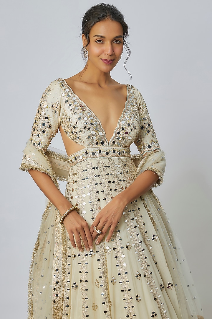 Ivory Tussar Mirror Embellished Kalidar Bridal Anarkali Set by Gopi Vaid at Pernia's Pop Up Shop