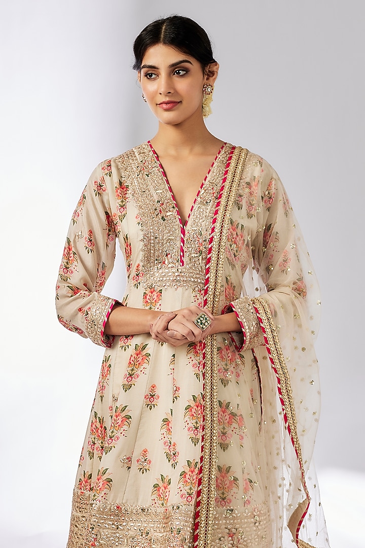 Ivory Cotton Sequins Embroidered Dhoti Set by GOPI VAID at Pernia's Pop Up Shop