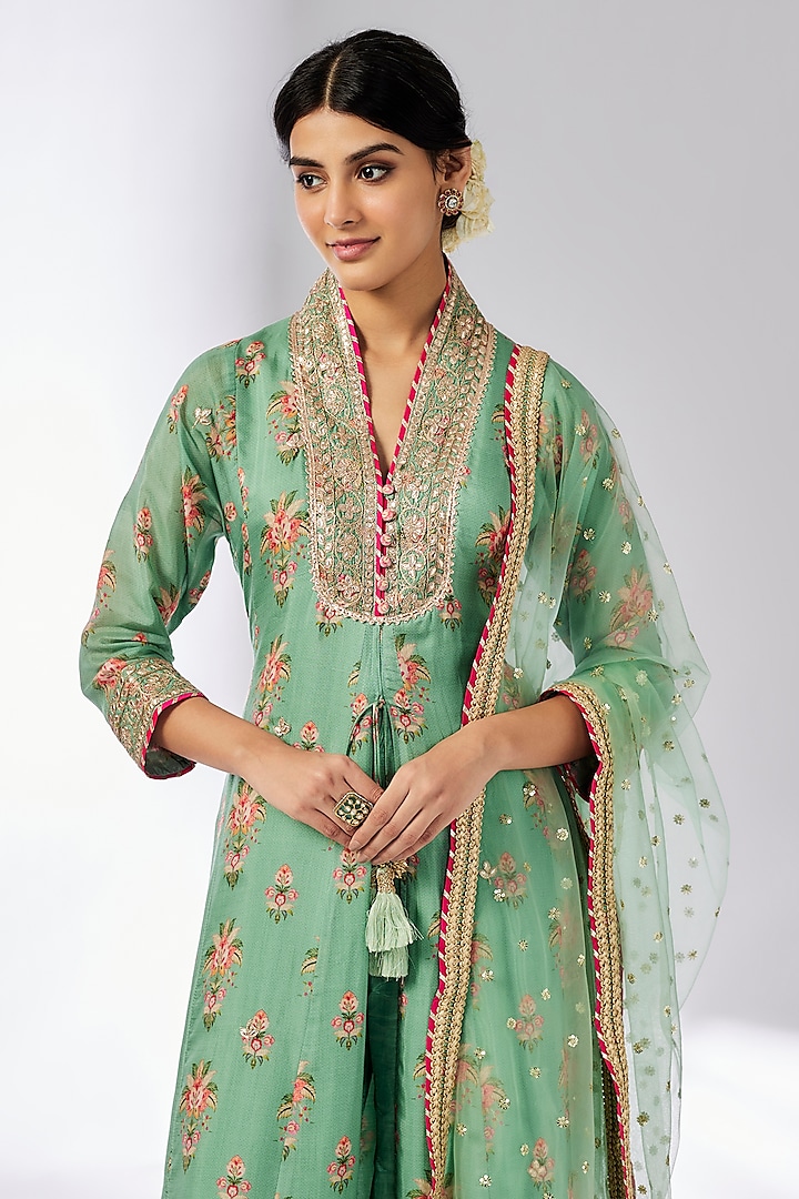 Mint Cotton Silk Hand & Machine Embroidered Kurta Set by GOPI VAID at Pernia's Pop Up Shop
