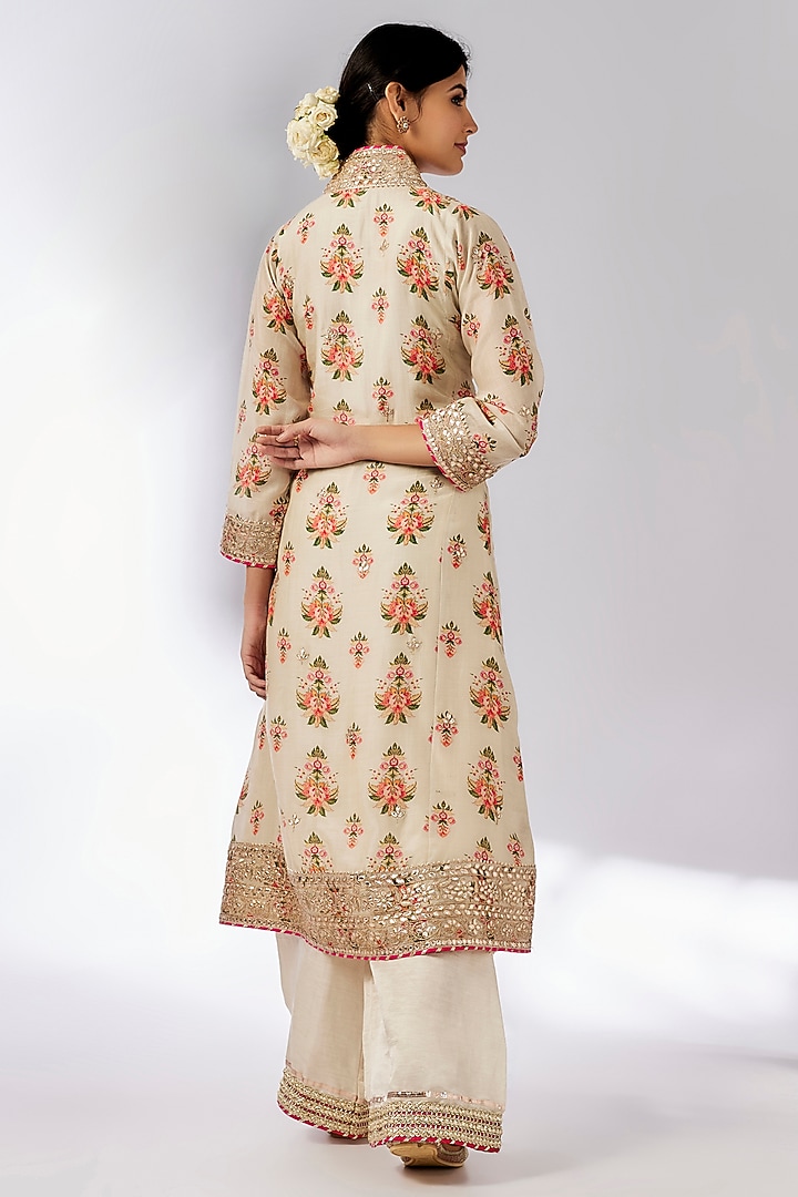 Ivory Cotton Silk Embroidered Kurta Set by GOPI VAID at Pernia's Pop Up Shop