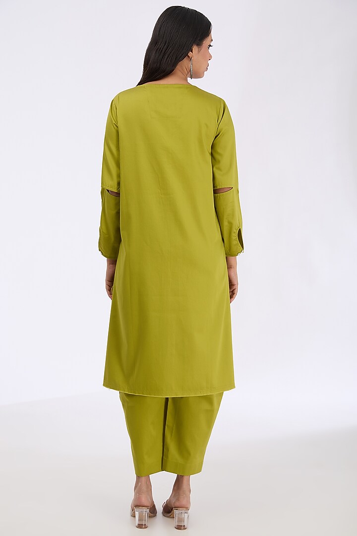 Pickle Green Giza Cotton Straight Tunic Set by GRAINE at Pernia's Pop Up Shop