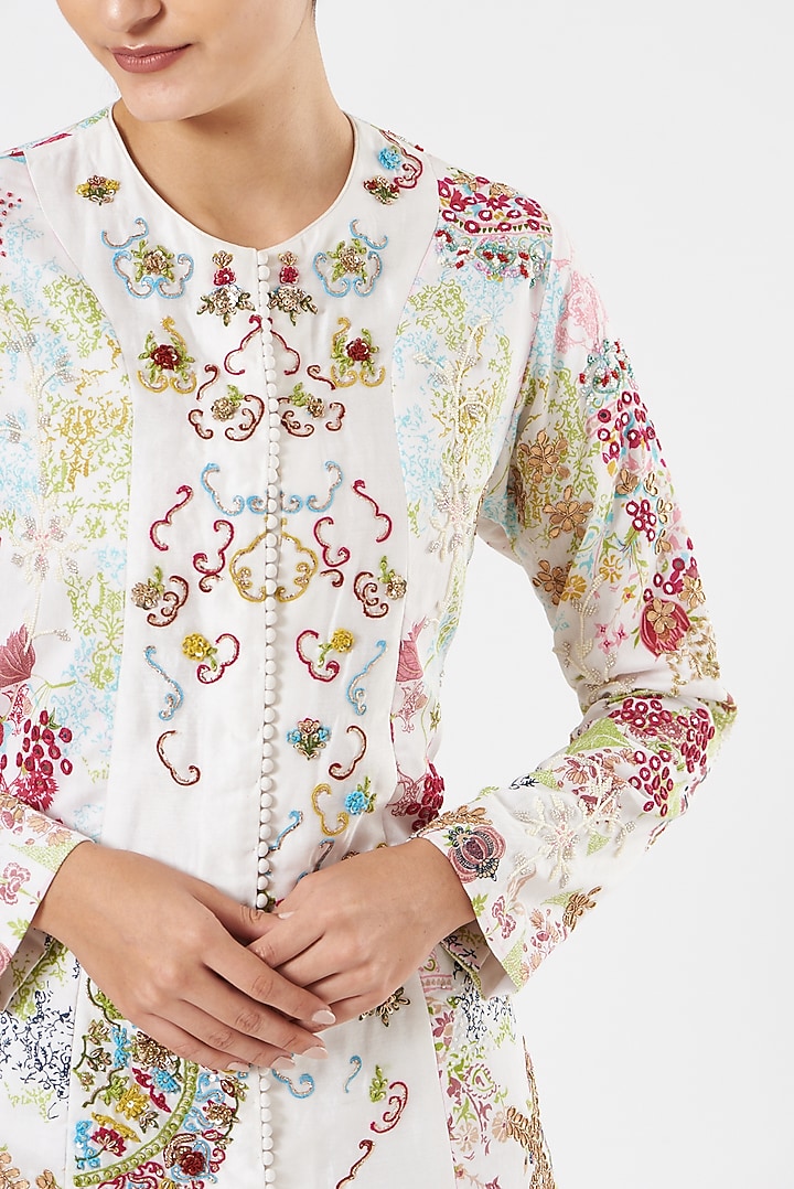 White Chanderi Embroidered Kurta Set by Garo at Pernia's Pop Up Shop