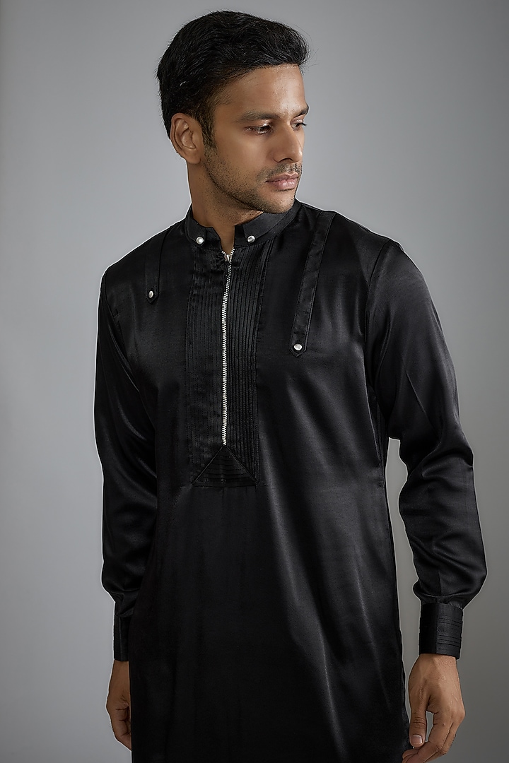 Black Milano Satin Pintuck Kurta Set by HANEET SINGH at Pernia's Pop Up Shop