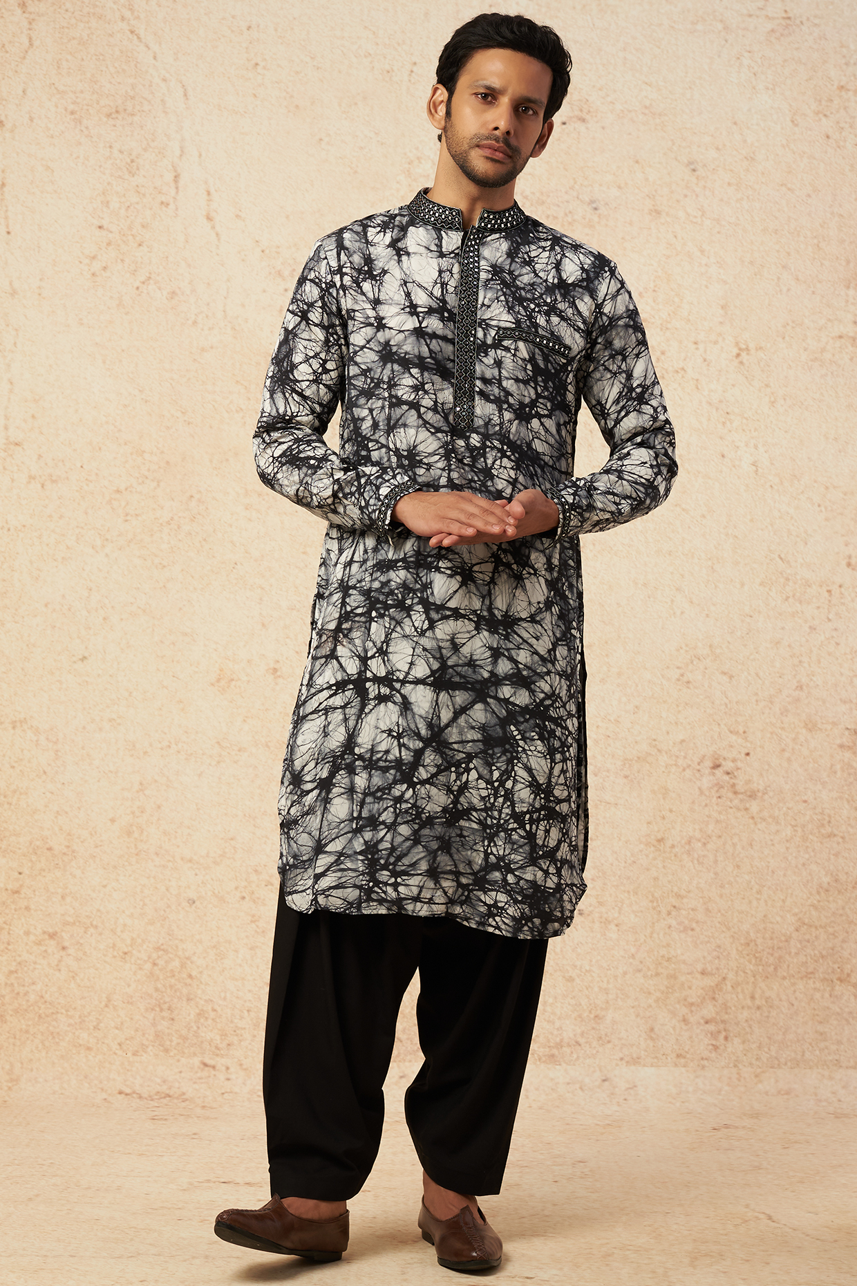 Black Printed Kurta Set by HANEET SINGH