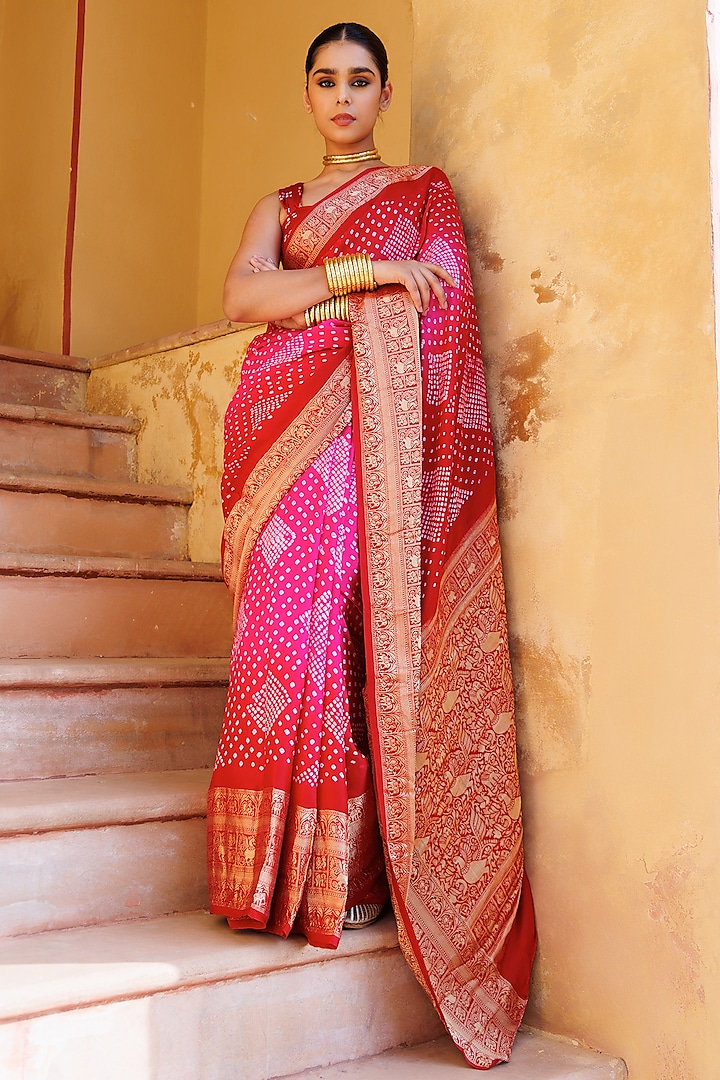 Red & Pink Gajji Silk Kanjivaram Bandhani Saree Set by Geroo Jaipur