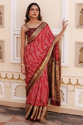 Red Gajji Silk Zari Saree Set by Geroo Jaipur