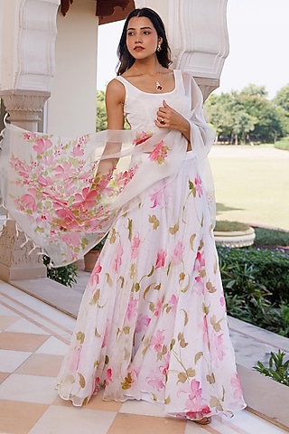 White Chiffon Hand Painted Lehenga Set by Geroo Jaipur