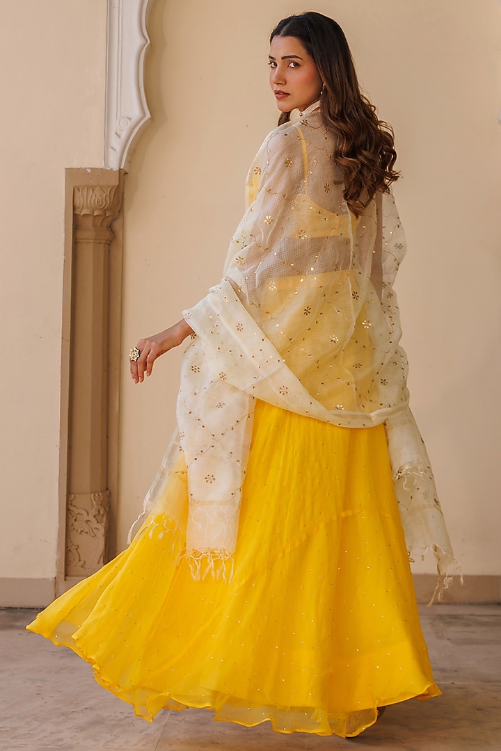 Yellow Chiffon Wedding Lehenga Set by Geroo Jaipur at Pernia's Pop Up Shop
